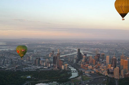 Balloon Flights Over Melbourne Logo and Images