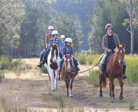 Horse Riding at Oaks Ranch and Country Club Logo and Images