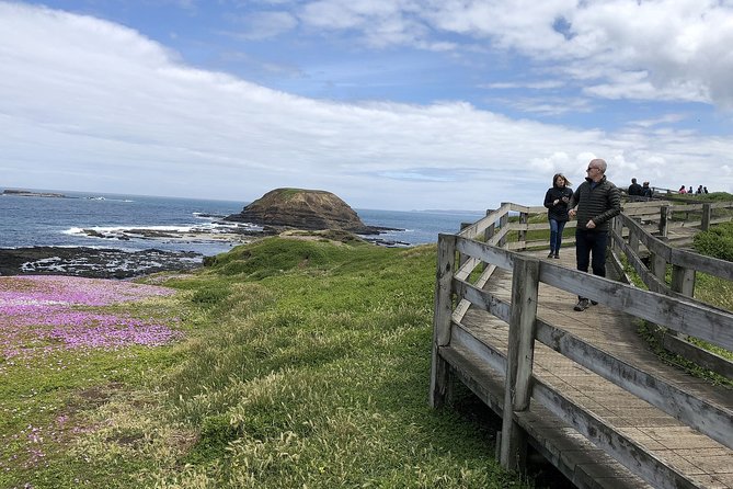 Phillip Island Tour Including Phillip Island Penguin Parade Logo and Images