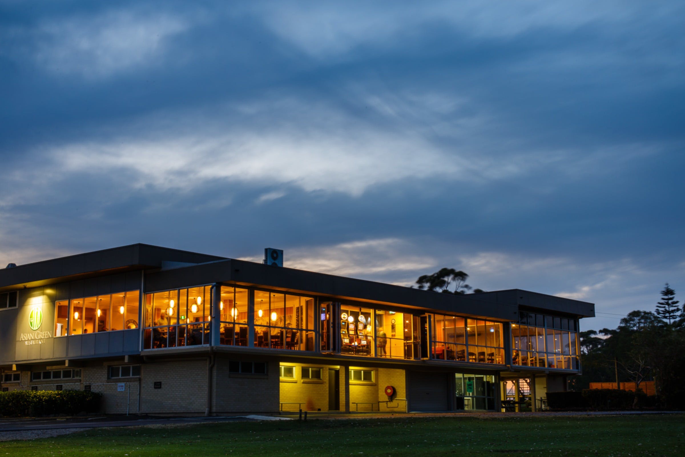 Ballina Golf and Sports Club Logo and Images