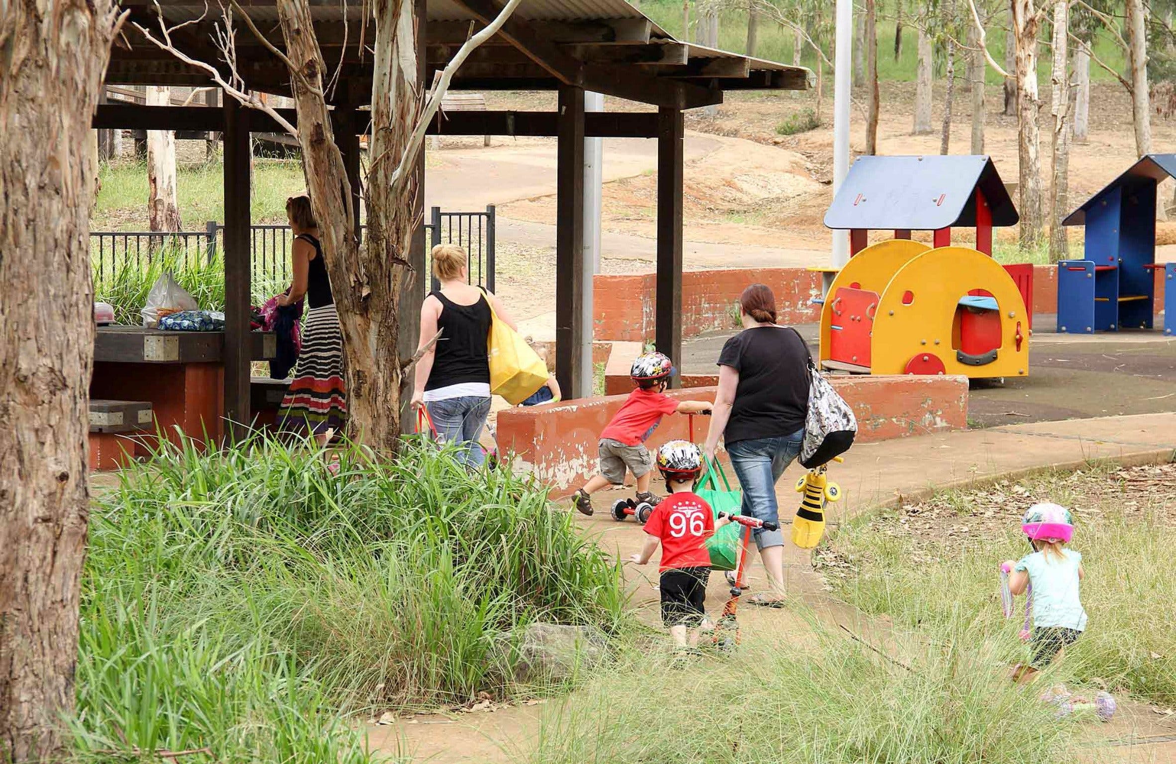 Rouse Hill picnic area and playground Logo and Images