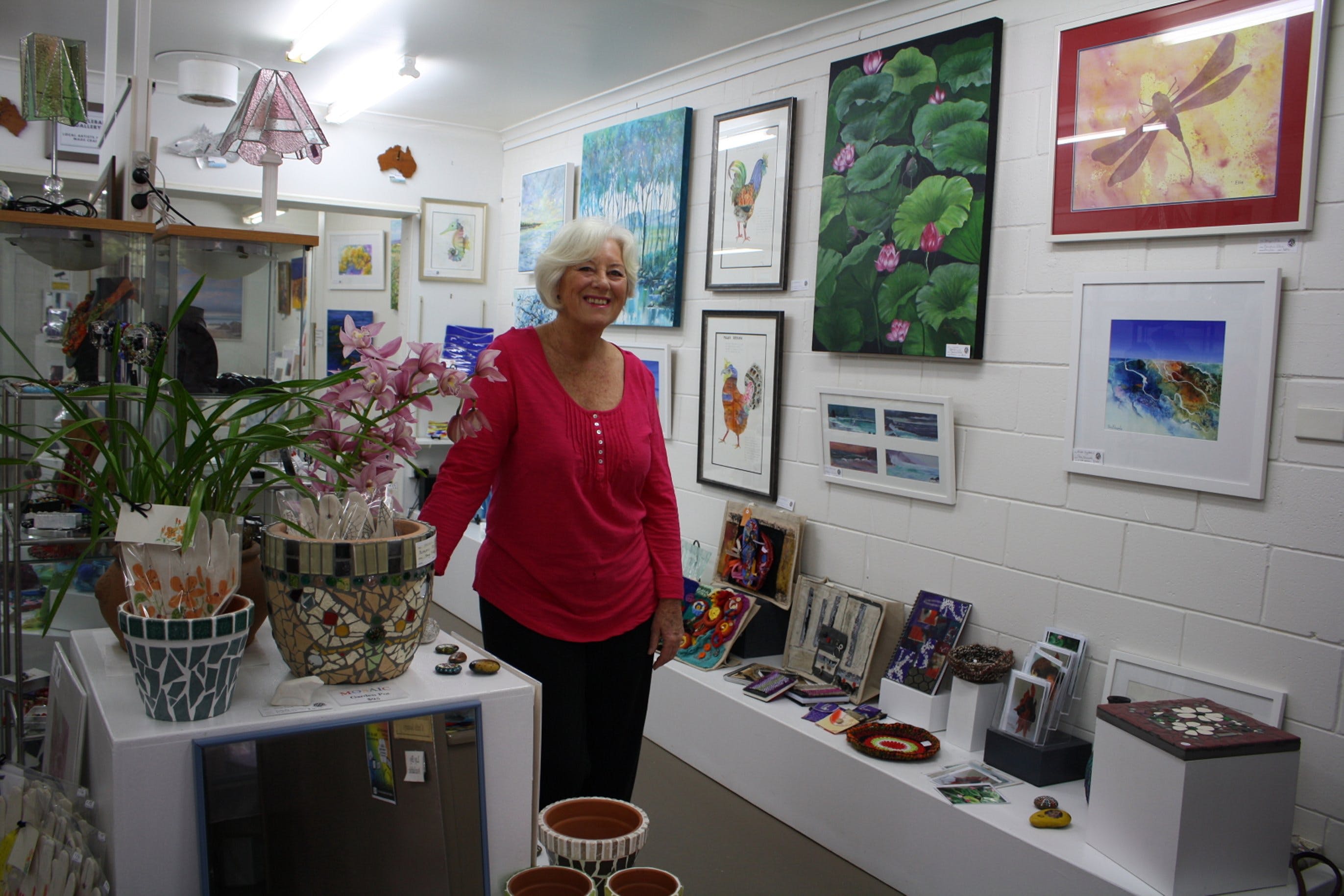 The Gallery: Art and Craft Logo and Images