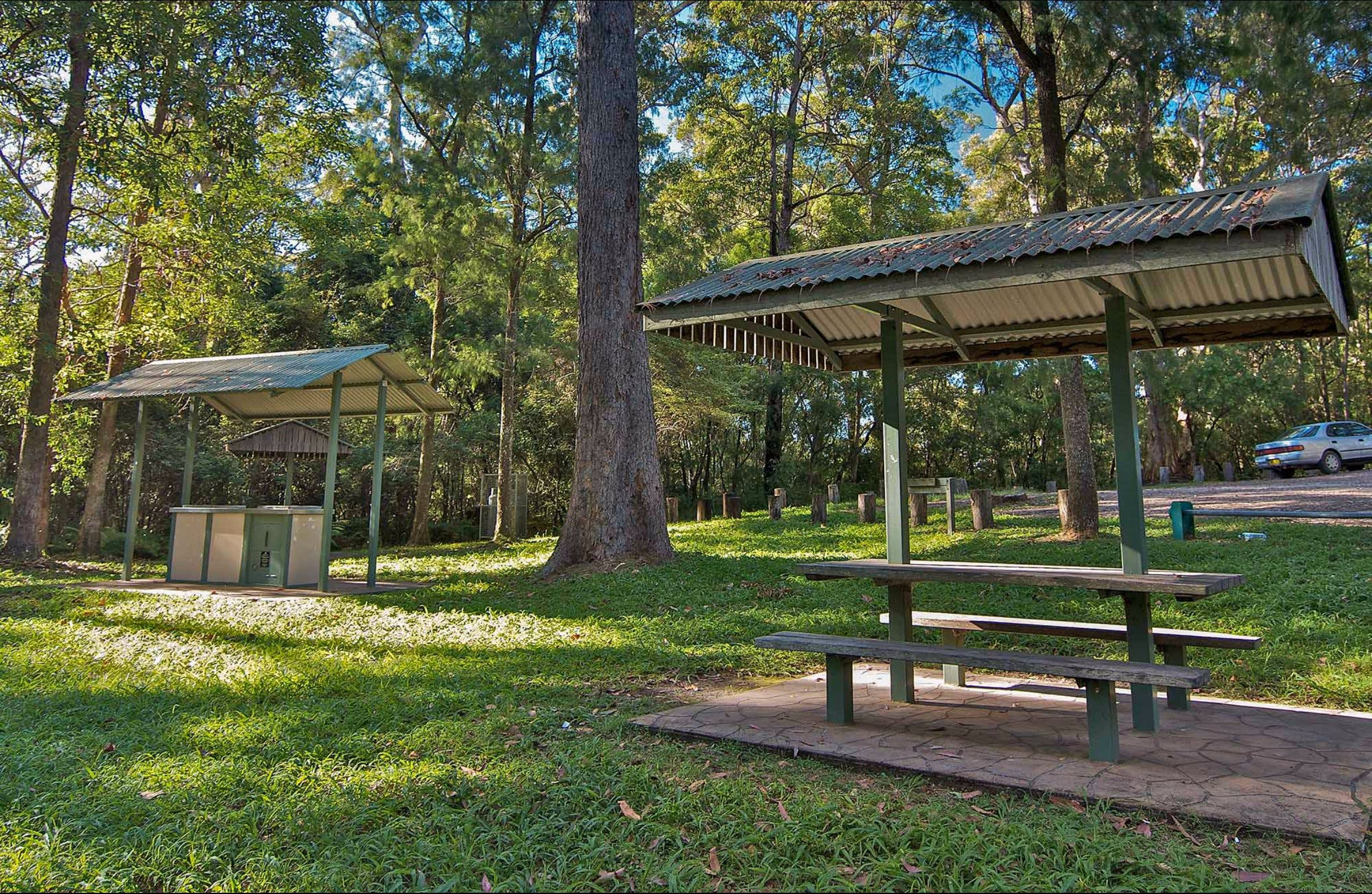 Minyon Grass Picnic Area Logo and Images