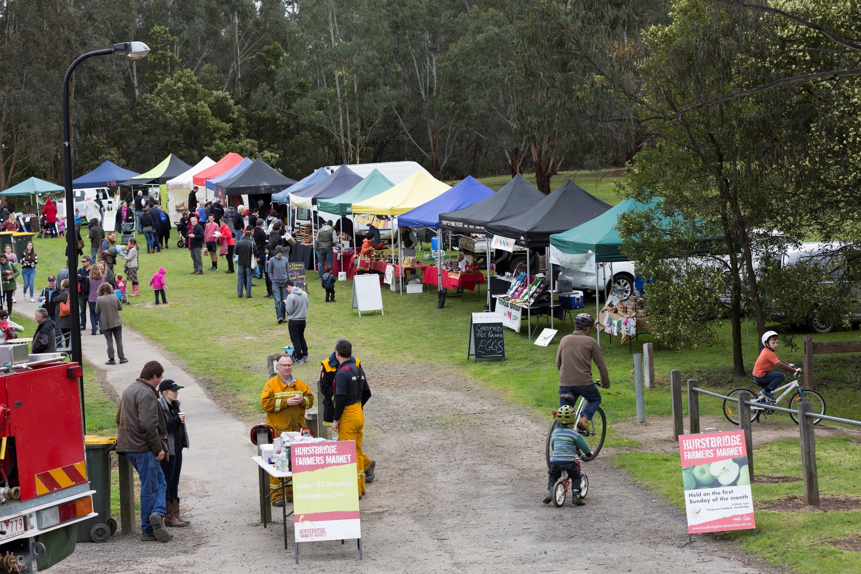 Hurstbridge Farmers Market Logo and Images