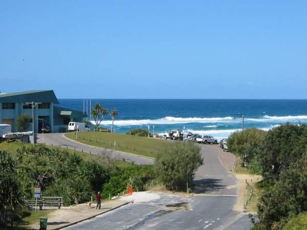 Point Lookout Beach Resort Logo and Images