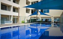 Mercure Centro Hotel Port Macquarie - Port Macquarie Logo and Images