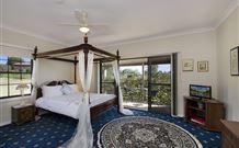 Willow Tree Estate Logo and Images
