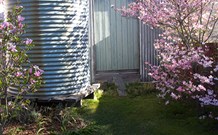 Bombah Point Eco Cottages Logo and Images
