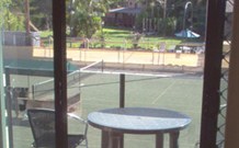 Vineyard Hill Retreat Logo and Images