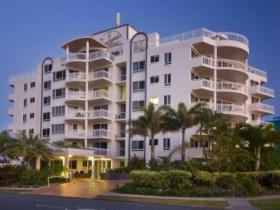Beachside Resort Kawana Waters