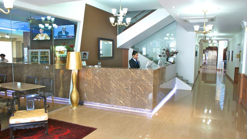 BEST WESTERN Astor Metropole Hotel and Apartments Logo and Images