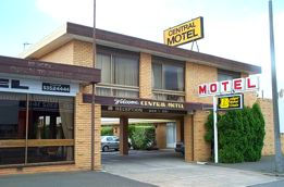 Ararat Central Motel Logo and Images