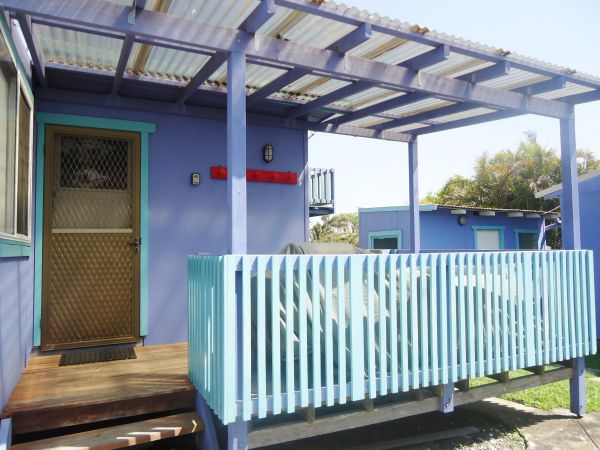 Seabreeze at Currarong Logo and Images