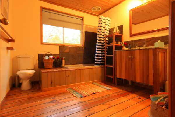 Mandala Bruny Island Holiday Rental Logo and Images
