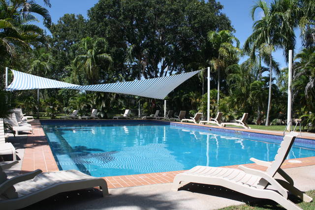 BIG4 Katherine Holiday Park Logo and Images