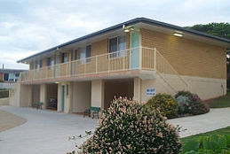 Boondall Motel Logo and Images