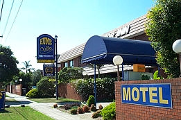 Hume Villa Motor Inn Logo and Images