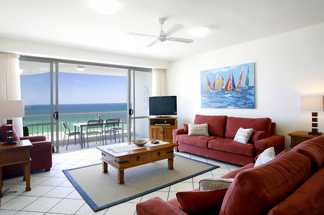 La Mer Sunshine Beachfront Apartments Logo and Images