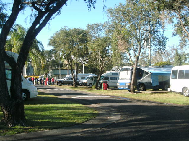 Lismore Centra Tourist Park Logo and Images