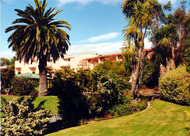 Shearwater Resort Logo and Images