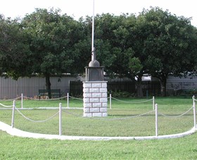 Pinkenba War Memorial Logo and Images