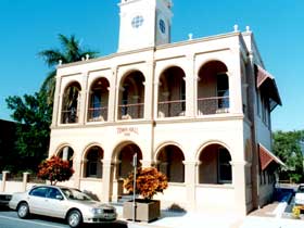 Mackay Town Hall Logo and Images