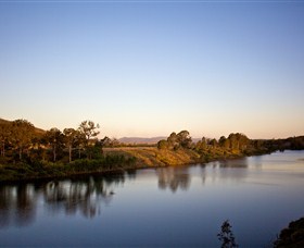 Lake Wivenhoe Logo and Images