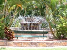 Bauer and Wiles Memorial Fountain Logo and Images