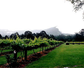 Cambewarra Estate Wines Logo and Images