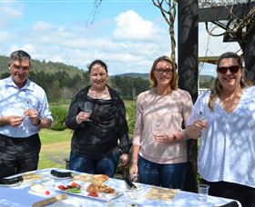 Hunter Valley Food And Wine Tour Logo and Images