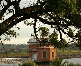Prospect Reservoir Logo and Images