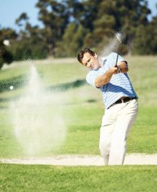 Macquarie Links International Golf Club Logo and Images