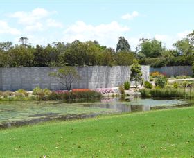 Mt Penang Gardens Logo and Images