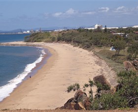 Lamberts Lookout Logo and Images