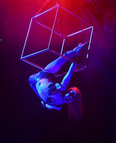 Dracula's Cabaret Restaurant Logo and Images