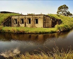 Fort Lytton Logo and Images