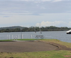 Laurieton Riverside Seafoods Logo and Images