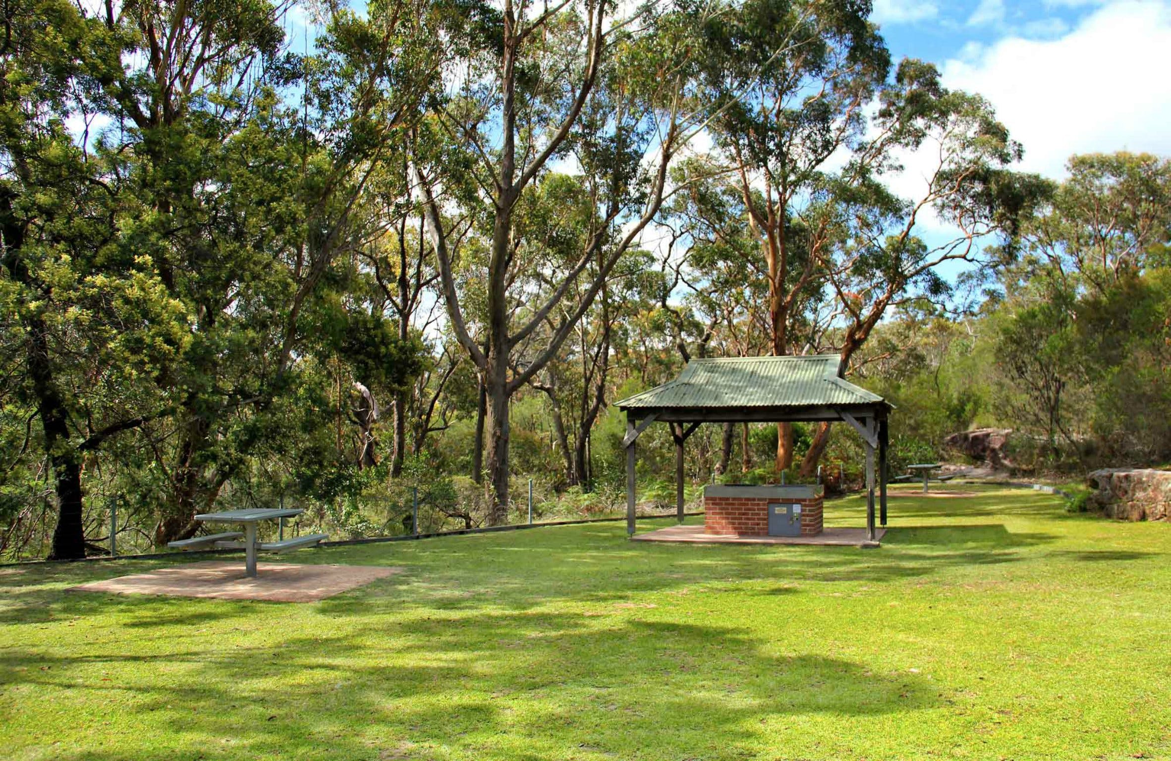 Girrakool Picnic Area Logo and Images