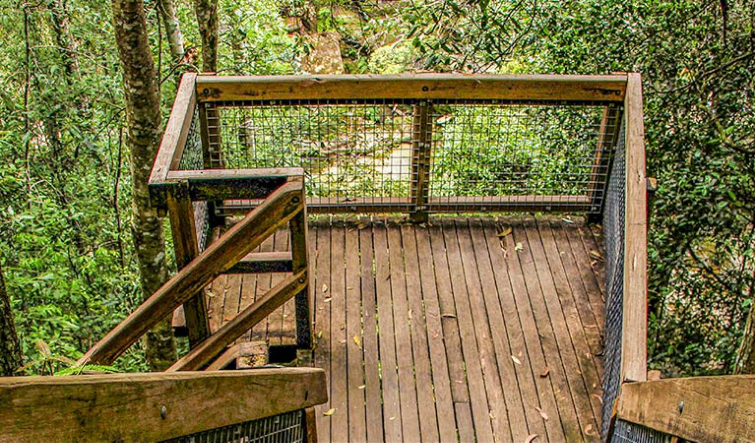 Somersby Falls walking track Logo and Images