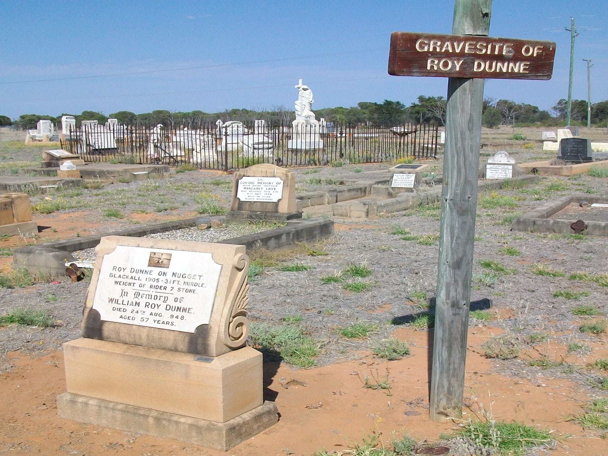 Blackall Cemetery Logo and Images