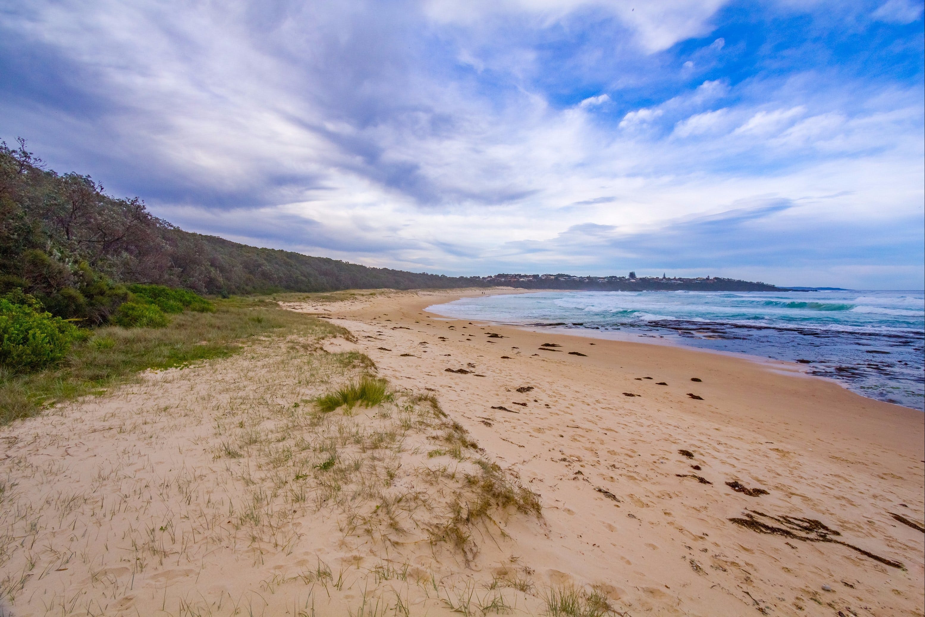 Manyana Beach Logo and Images