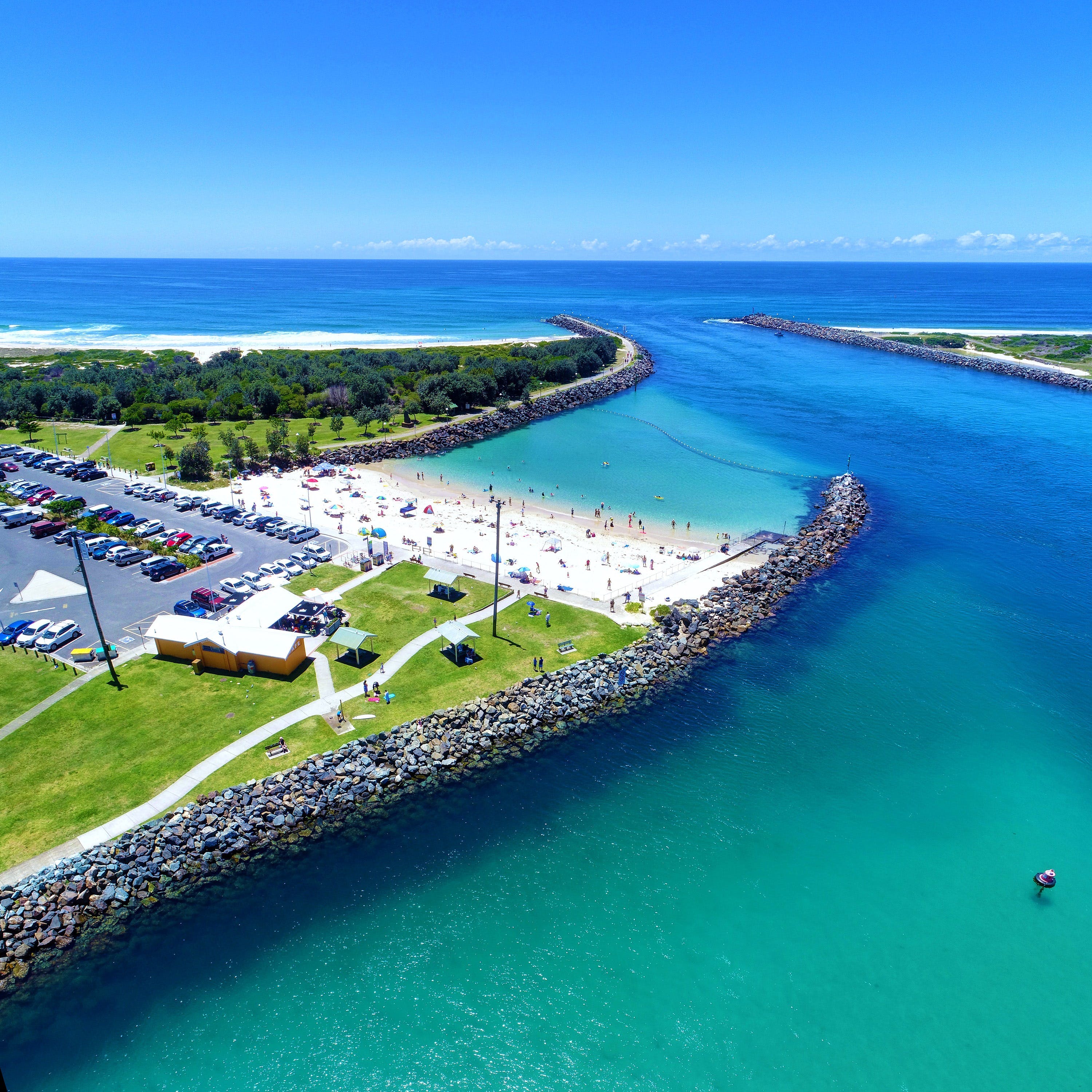 Tuncurry Rock Pool Logo and Images