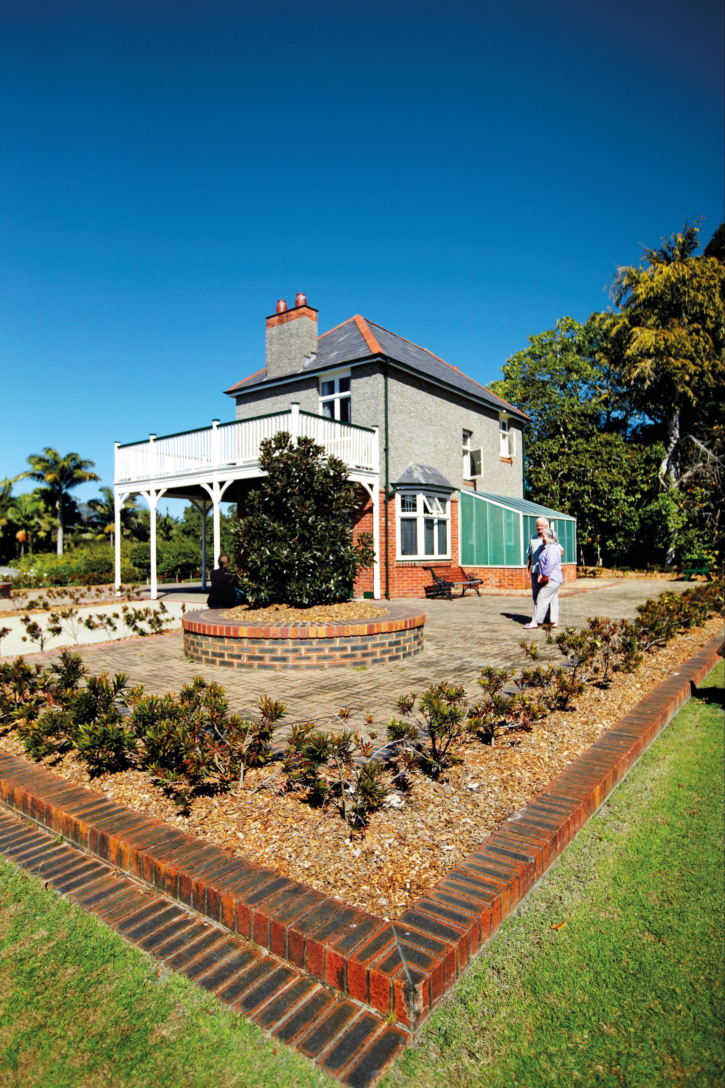 Bundaberg Botanic Gardens and Playground Logo and Images