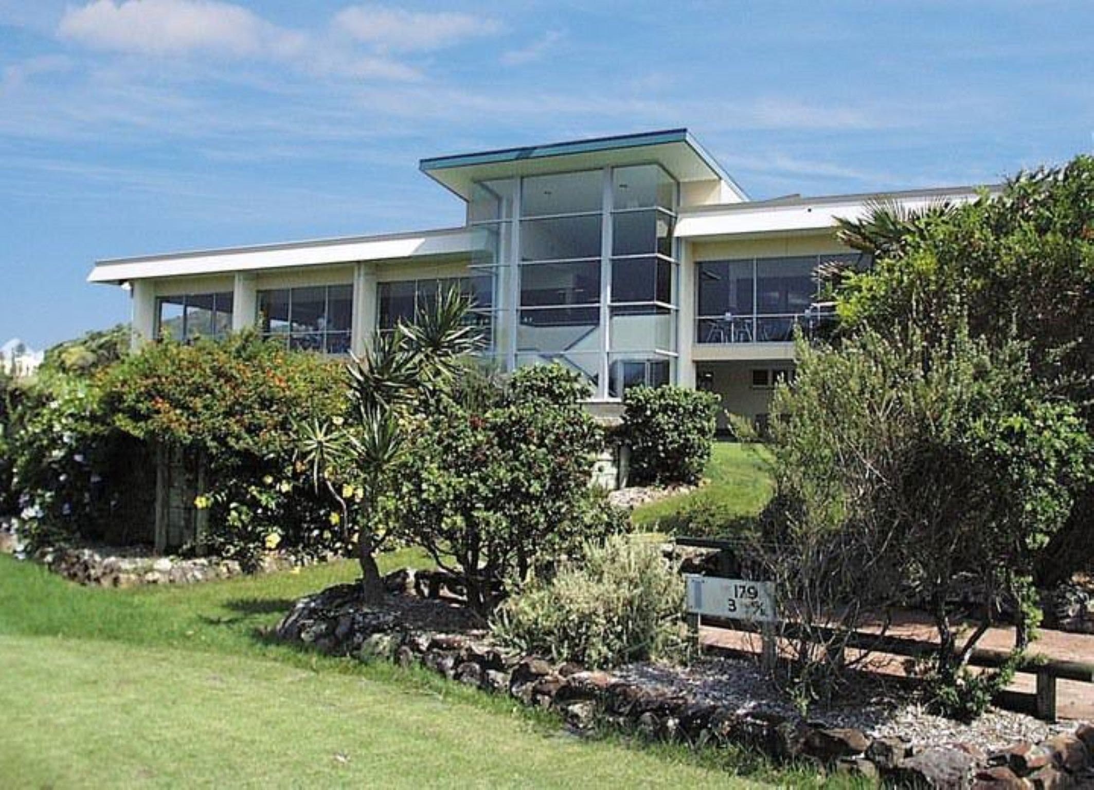 Forster Tuncurry Golf Club Logo and Images
