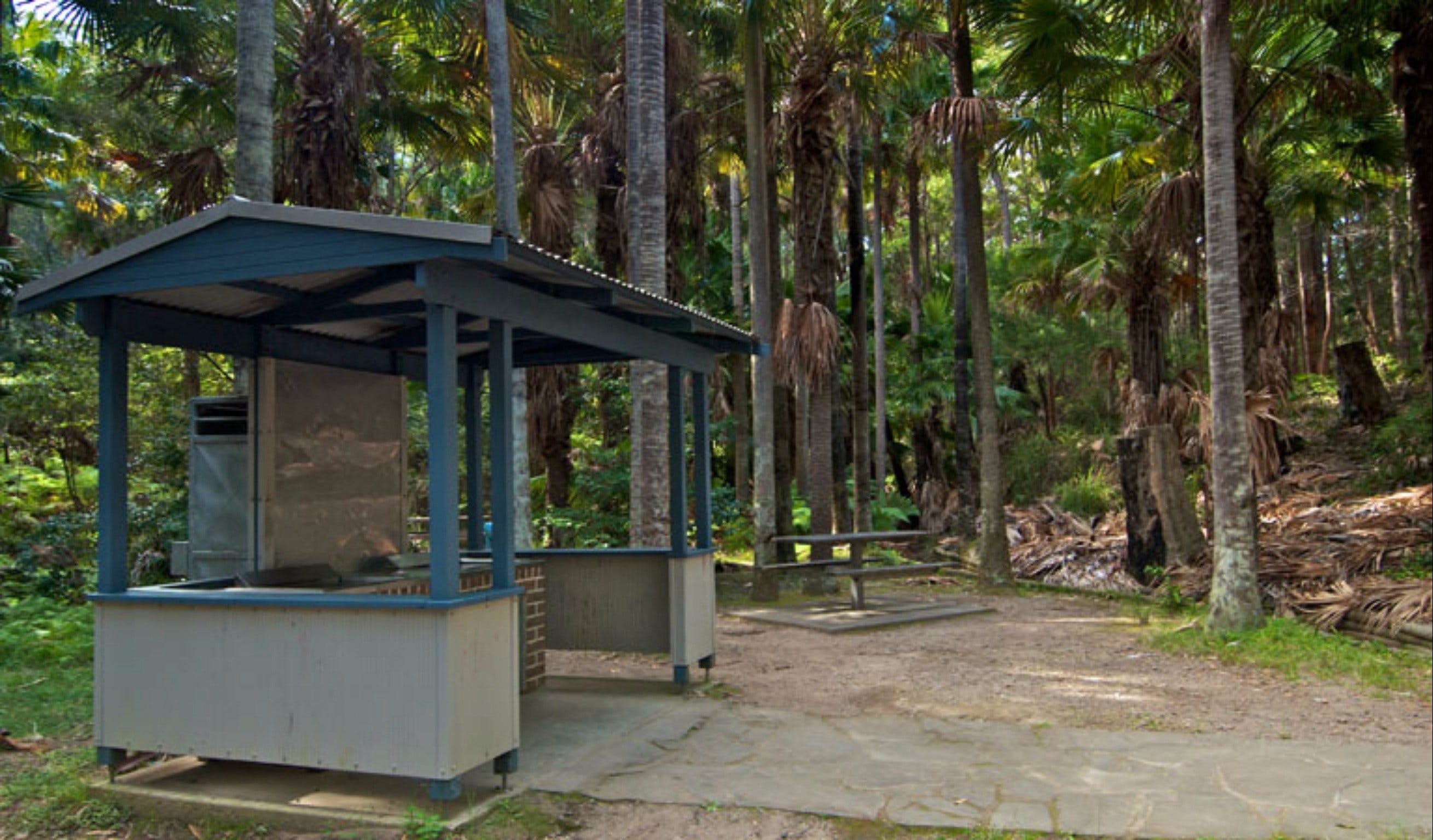 Palms picnic area Logo and Images