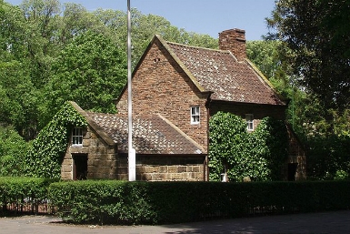 Cooks' Cottage Logo and Images