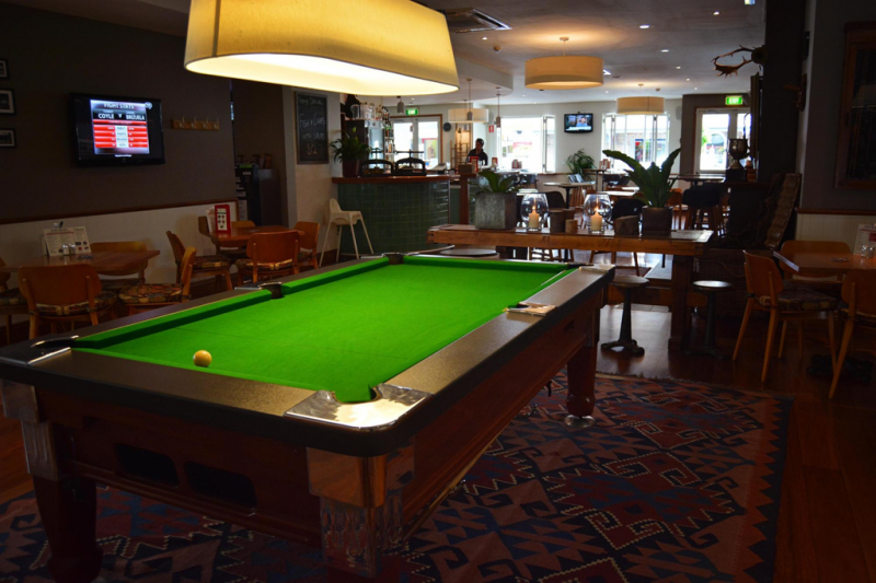 Royal Hotel Bowral Logo and Images
