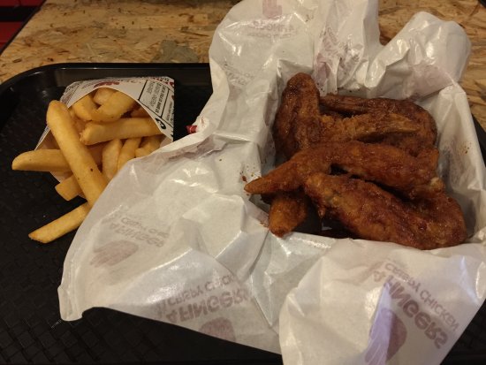 4Fingers Crispy Chicken Logo and Images