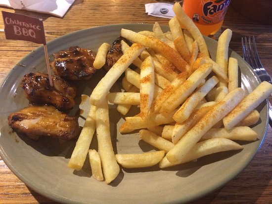 Nandos Swanston St Logo and Images