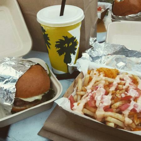 Mister Gee Burger Truck Logo and Images